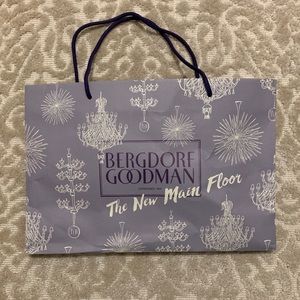 Bergdorf Goodman Large Shopping Bag